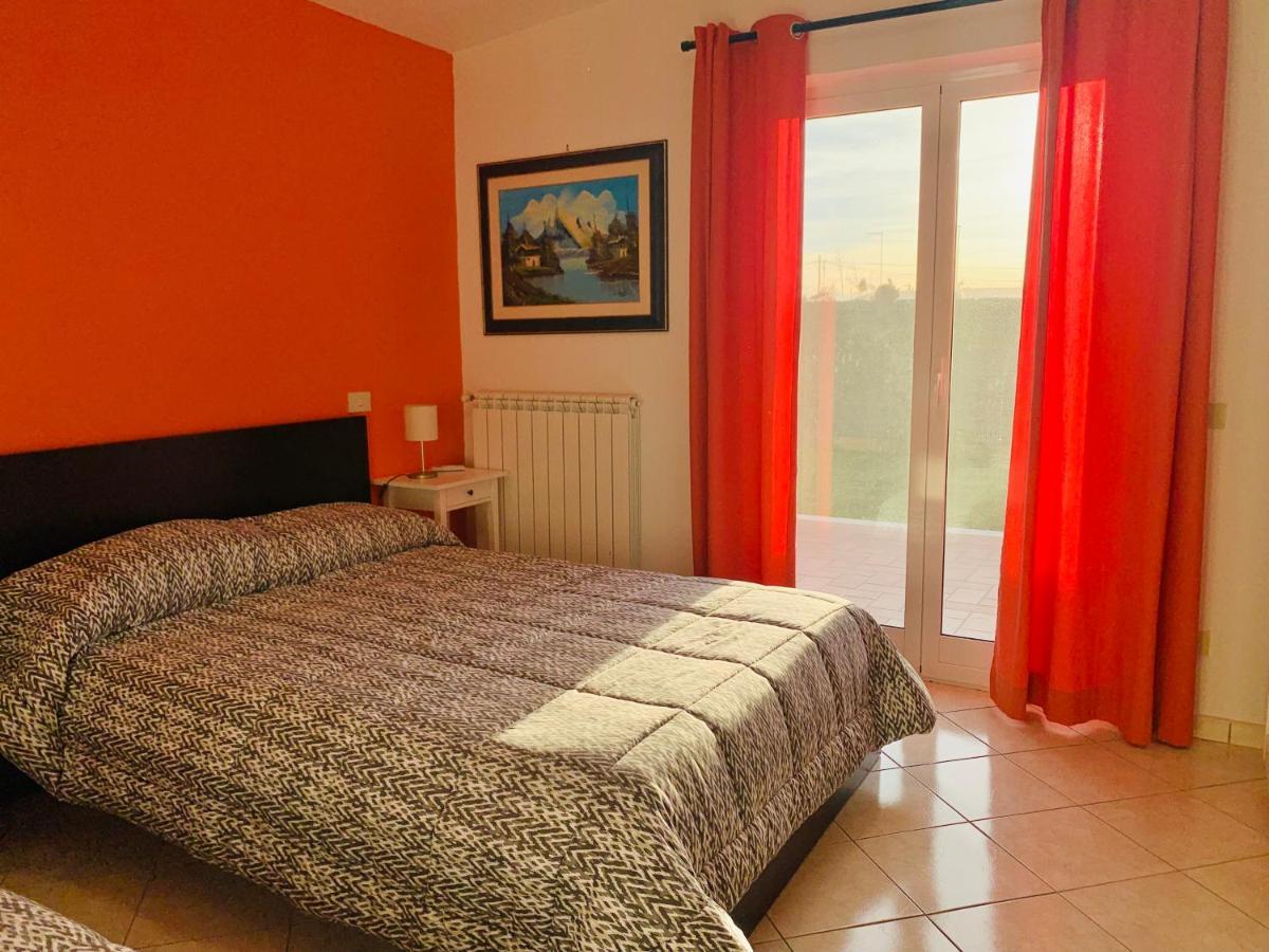 Appartement The House Fiera Di Roma Aeroporto Fiumicino à Ponte Galeria Extérieur photo
