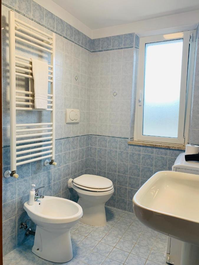 Appartement The House Fiera Di Roma Aeroporto Fiumicino à Ponte Galeria Extérieur photo